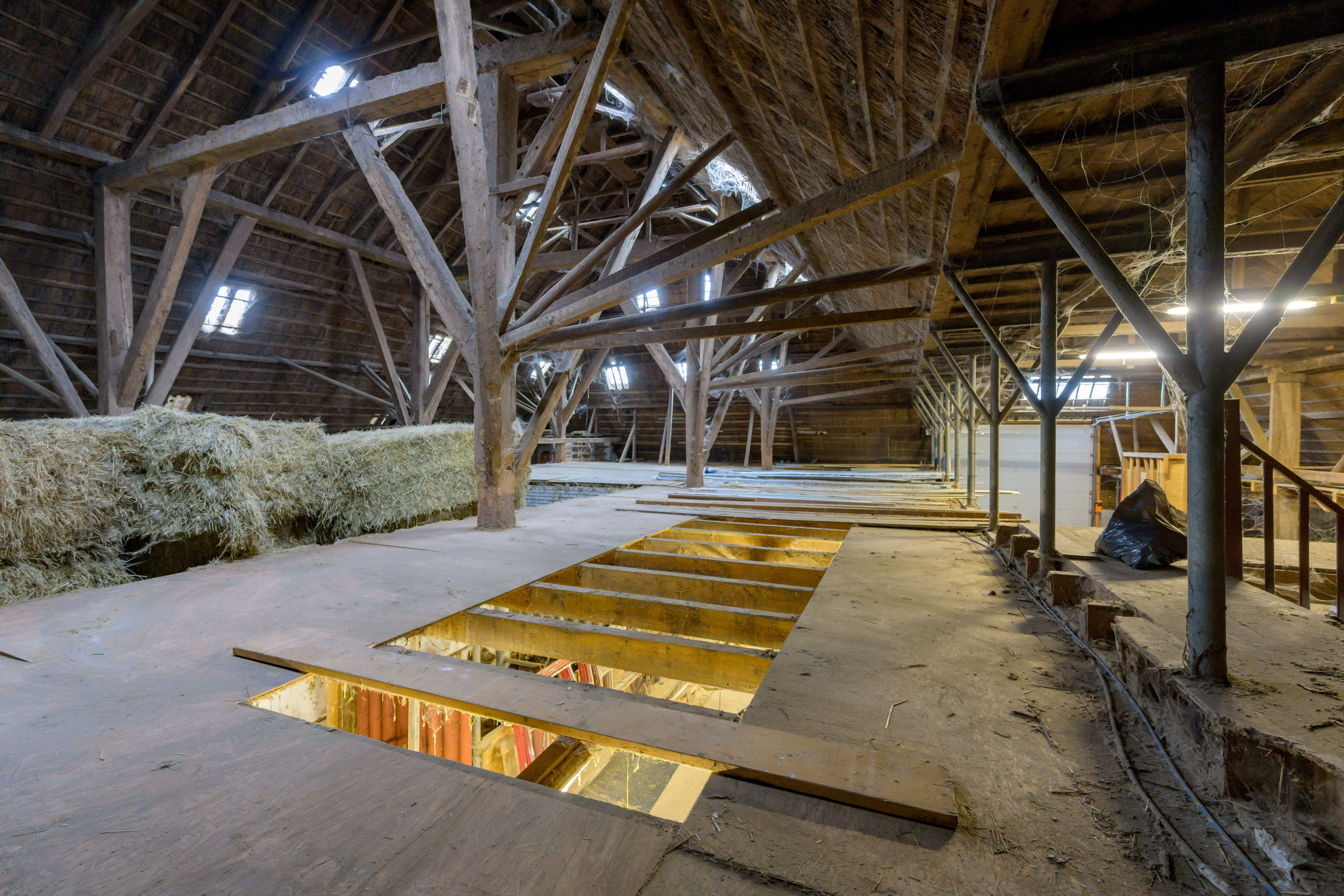 Webresolutie HDR Paardenstalling Folsgare 15