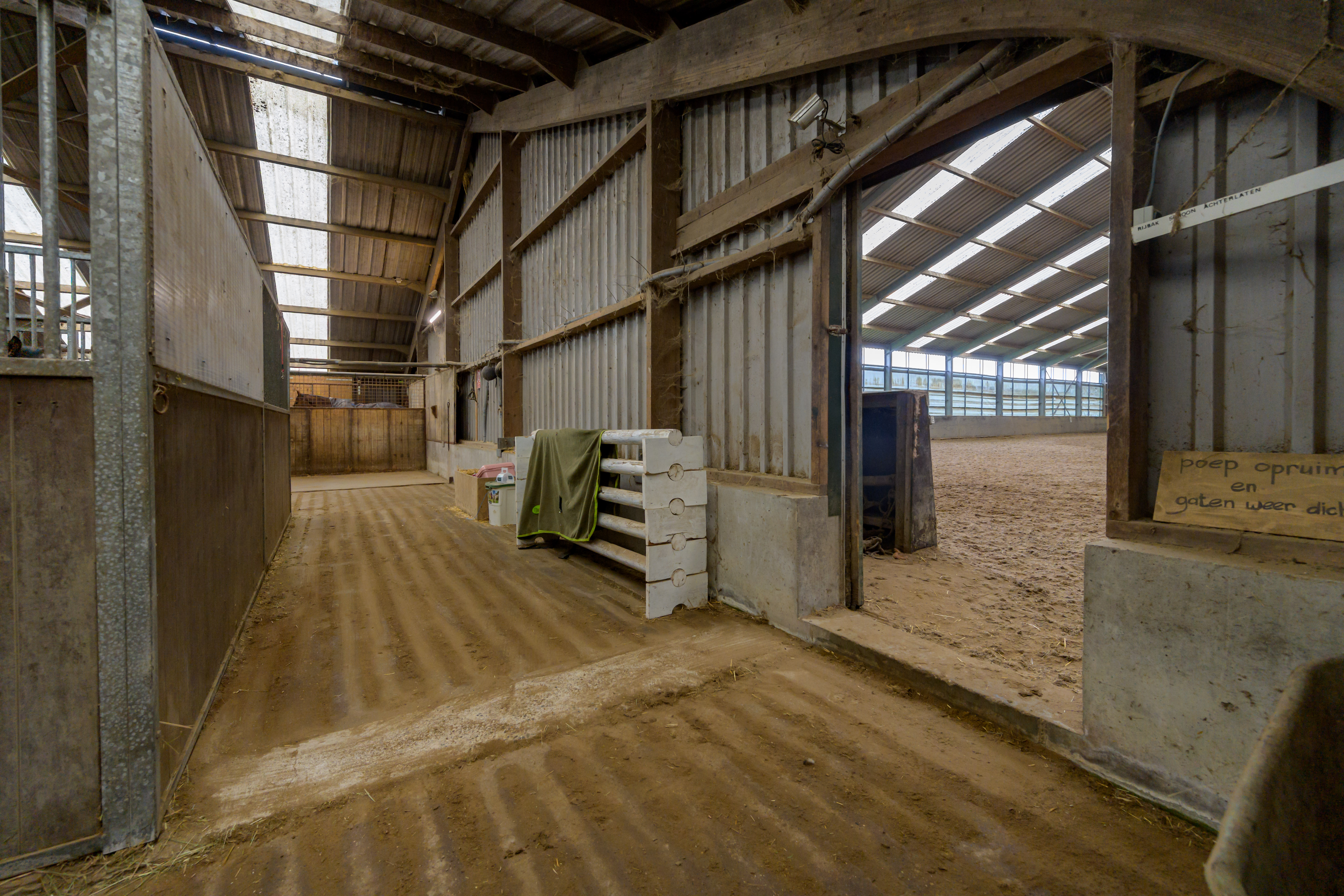 Webresolutie HDR Paardenstalling Folsgare 4