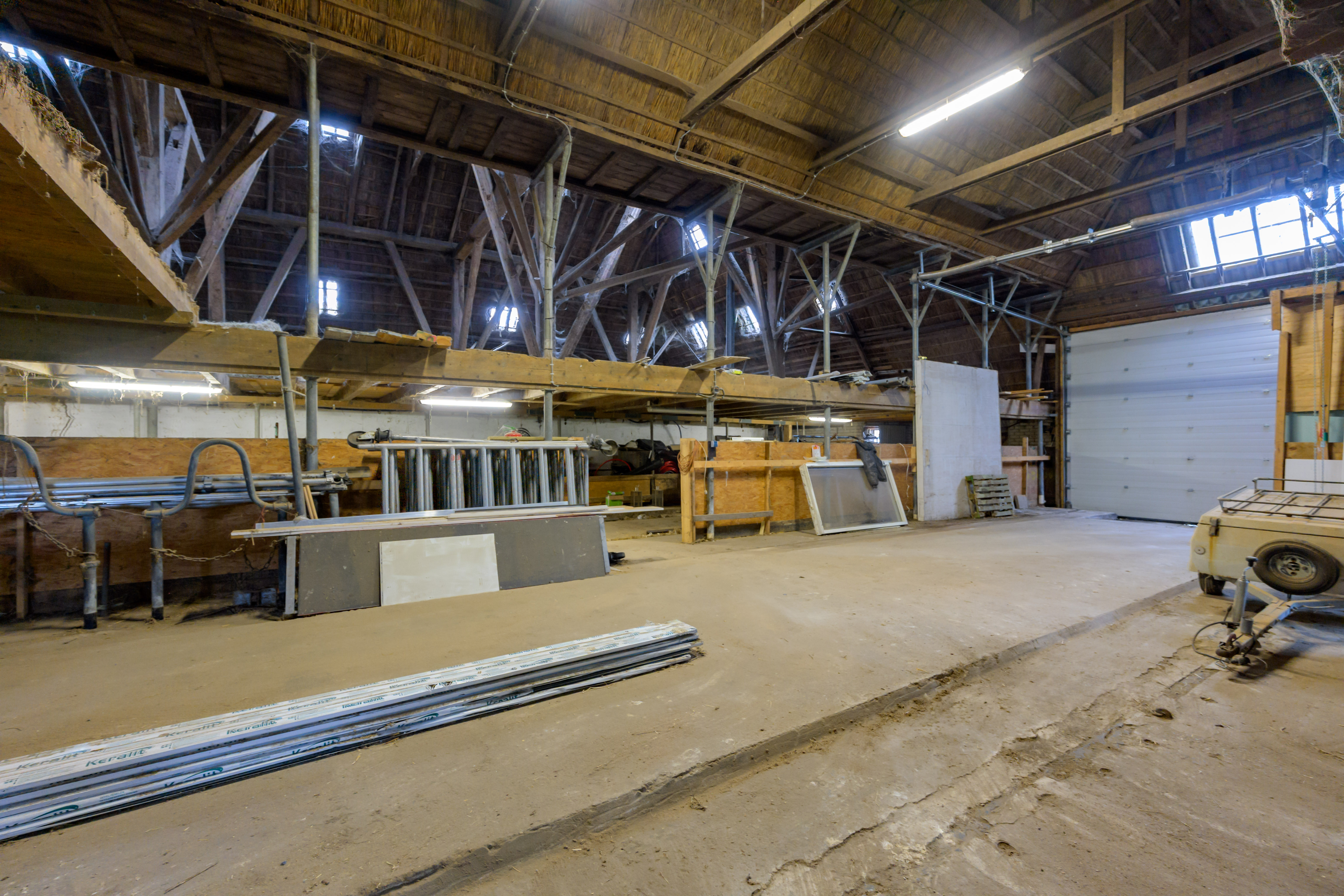 Webresolutie HDR Paardenstalling Folsgare 13